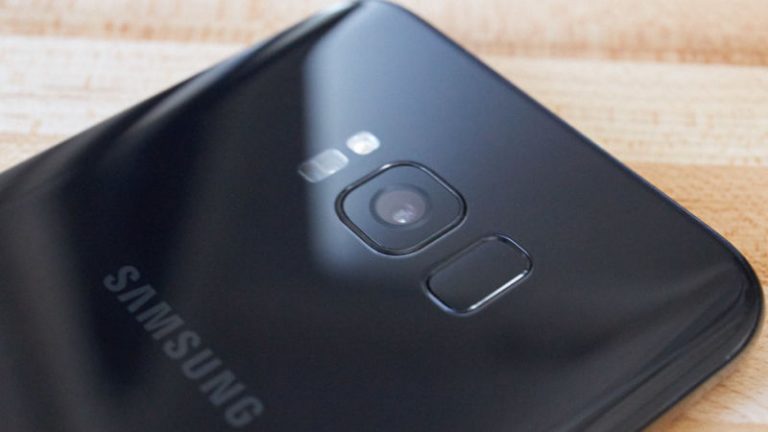 DEMASIADO PRONTO PARA ESA TECNOLOGÍA: EL SAMSUNG GALAXY S9 TAMPOCO TENDRÁ SENSOR DE HUELLAS BAJO LA PANTALLA