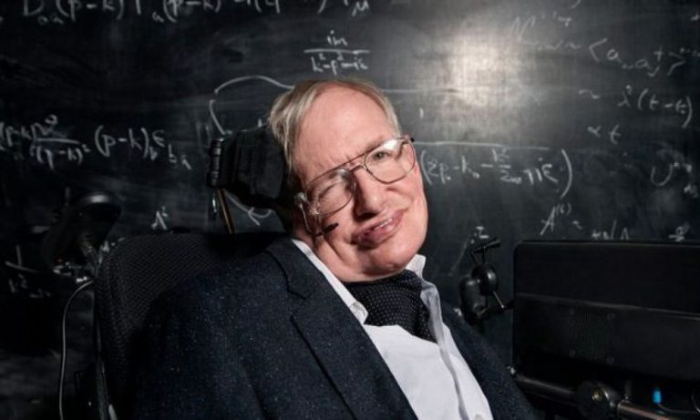 STEPHEN HAWKING: INTELIGENCIA ARTIFICIAL PODRÍA SER EL PEOR SUCESO