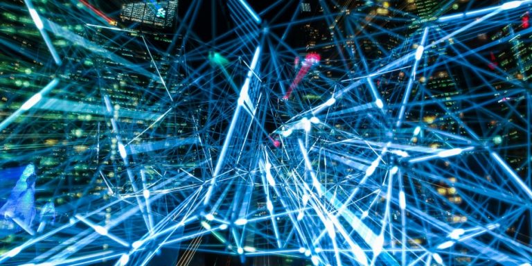 CÓMO LA TECNOLOGÍA ESTÁ DANDO FORMA AL MODELO DE AGENCIA DEL FUTURO Y LO QUE LOS MERCADÓLOGOS DEBERÍAN HACER AHORA