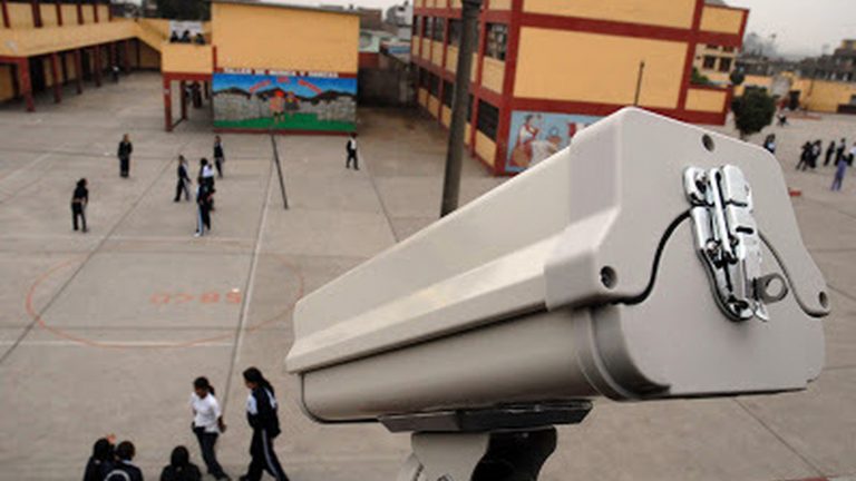 PIDEN INSTALAR CÁMARAS DE VIDEOVIGILANCIA EN TODAS LAS ESCUELAS