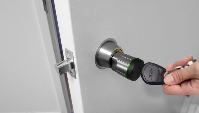 ¿CÓMO LIMITAR LAS BRECHAS DE SEGURIDAD EN EL CONTROL DE ACCESOS?