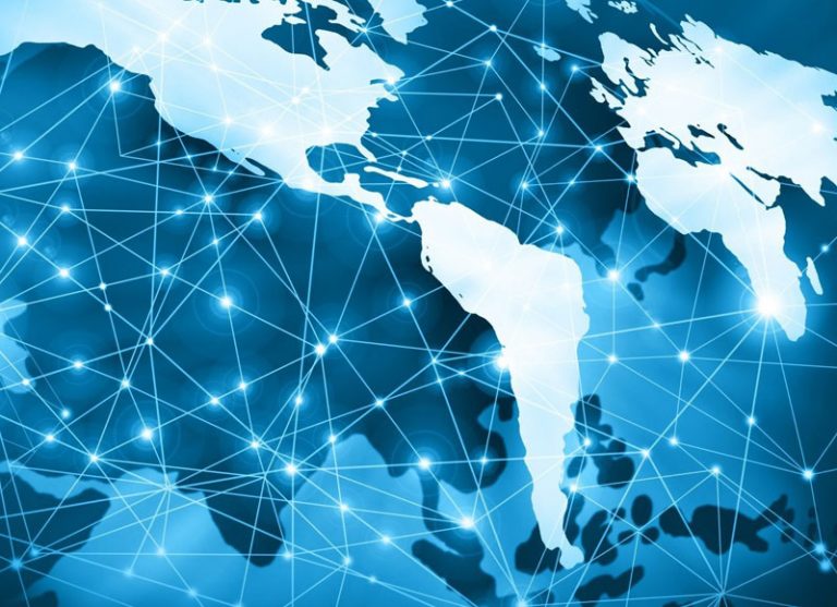 INTERNET ESTÁ EN RIESGO POR SU PRIVACIDAD Y SEGURIDAD