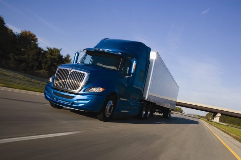 EL APORTE DE LA TECNOLOGÍA LÁSER A LA SEGURIDAD DEL TRANSPORTE TERRESTRE
