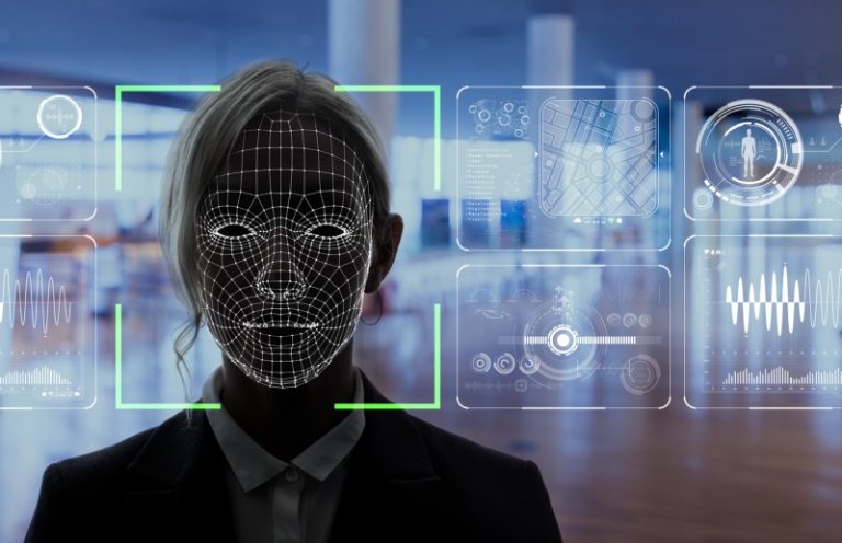 ¿LA SONRISA SERÁ TU NUEVO PASE DE ABORDAR? ESTA TECNOLOGÍA SE ALISTA EN EU