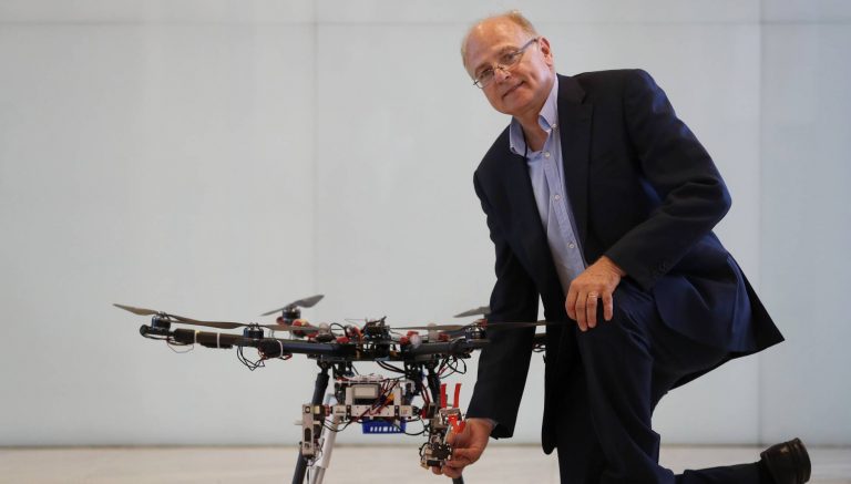 DRONES CON BRAZOS QUE PUEDEN ACABAR CON LOS ACCIDENTES DE TRABAJOS EN ALTURA