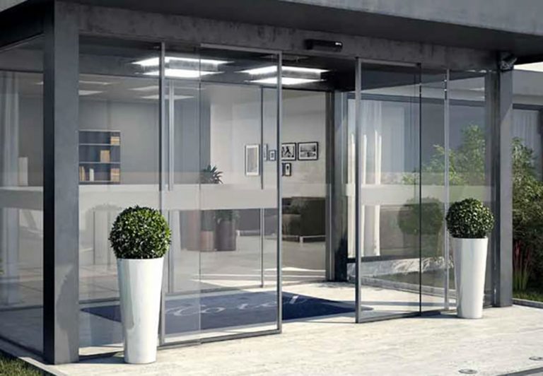 EFICIENCIA ENERGÉTICA Y SEGURIDAD DE LAS PUERTAS AUTOMÁTICAS