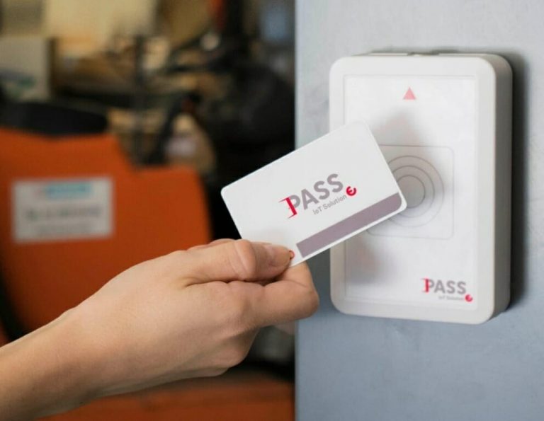 UNA NUEVA SOLUCIÓN PARA EL CONTROL DE ACCESO DE TRABAJADORES