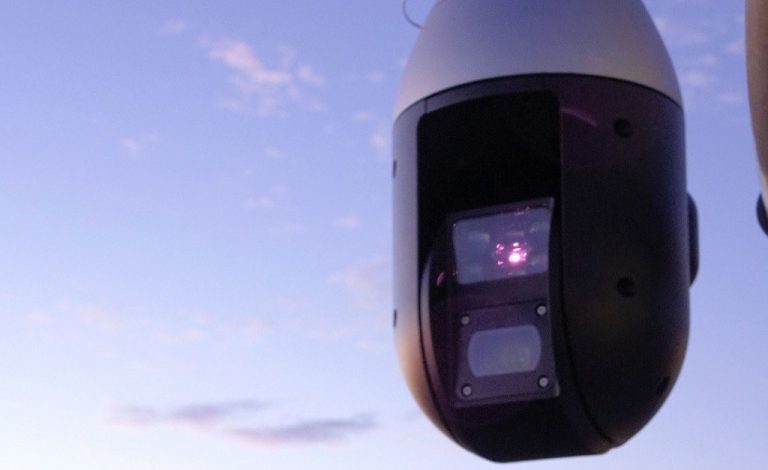 LAS TECNOLOGÍAS IR E INTELLIGENT AUTO PROPORCIONAN GRABACIONES CON IMÁGENES MÁS NÍTIDAS