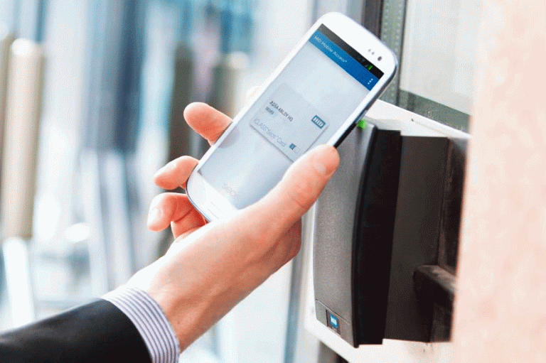 ACCESO A TRAVÉS DE DISPOSITIVOS MÓVILES