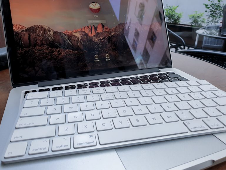 PRIVACIDAD EN LÍNEA: ¿PUEDES SER RASTREADO EN INTERNET?