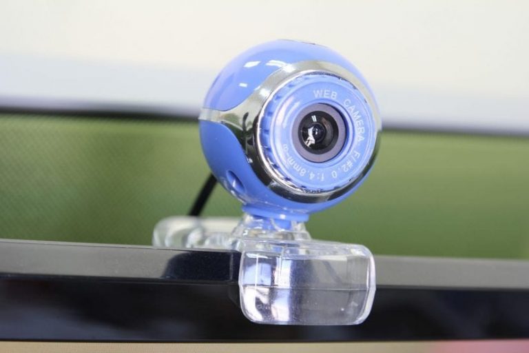CÁMARAS DE VIDEOVIGILANCIA CON PROTOCOLO DE INTERNET 