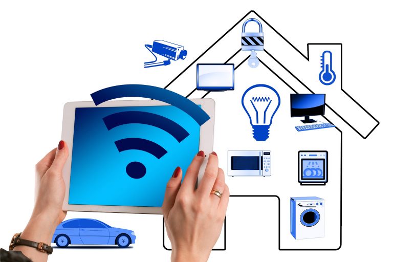 LOS RIESGOS DEL INTERNET DE LAS COSAS EN EL HOGAR