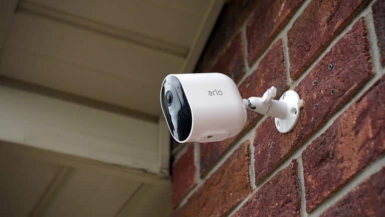 PROTEGE TU CASA CON CÁMARAS DE SEGURIDAD INTELIGENTES