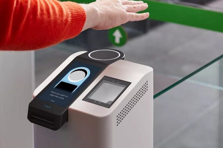 AMAZON LANZA TECNOLOGÍA DE RECONOCIMIENTO DE PALMAS PARA PAGOS Y ACCESO A EDIFICIO