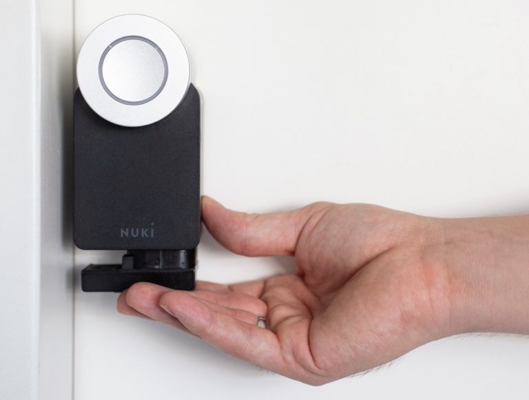 NUKI LANZA UNA BATERÍA RECARGABLE PARA SU CERRADURA COMPATIBLE CON HOMEKIT