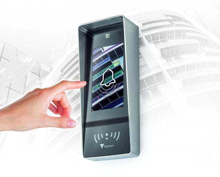 PAXTON ACCESS PRESENTA EL PANEL TÁCTIL NET2 ENTRY