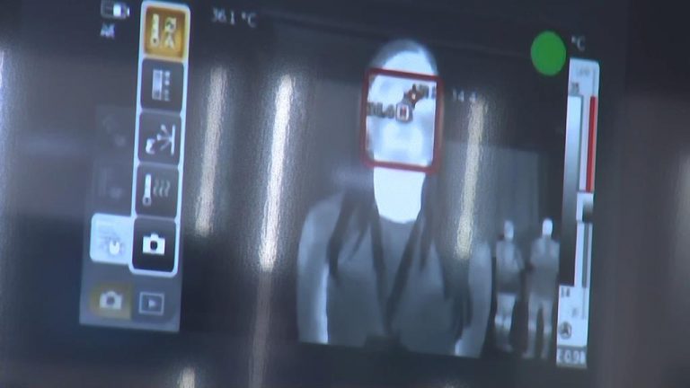 EL INNOVADOR SISTEMA DE VIDEOVIGILANCIA DE SIEMENS CAPAZ DE DETECTAR LA FIEBRE