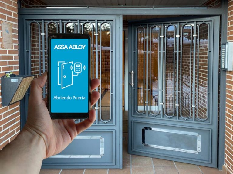 AUTOMATIZACIÓN DE PUERTAS RESIDENCIALES: INCREMENTAR LA HIGIENE Y LA SEGURIDAD