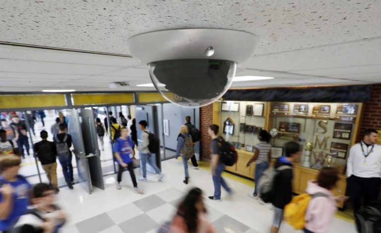EL 90 % DE ESCUELAS CHINAS TIENE SISTEMAS DE VIDEOVIGILANCIA