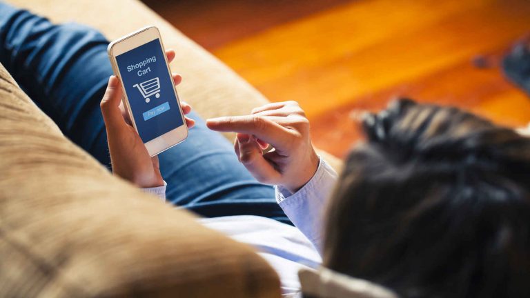 ¿ES SEGURO COMPRAR EN INTERNET?