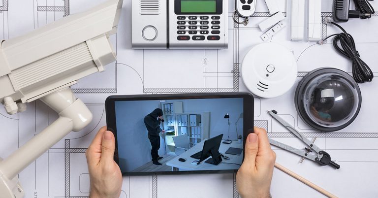 QUÉ NECESITAS PARA VERIFICAR QUE TU CASA ESTÁ PROTEGIDA DE INTRUSIONES