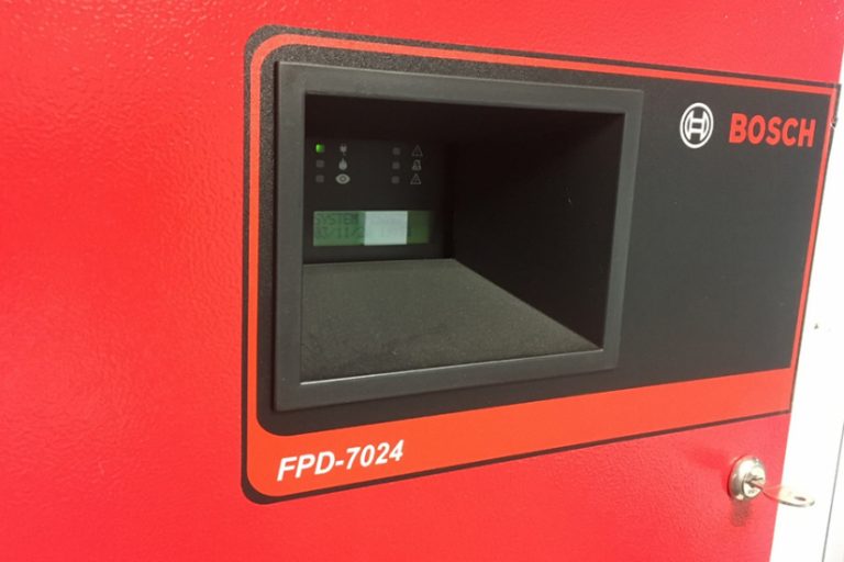 IMPLEMENTACIÓN DEL SISTEMA DE DETECCIÓN DE INCENDIOS FPD-7024