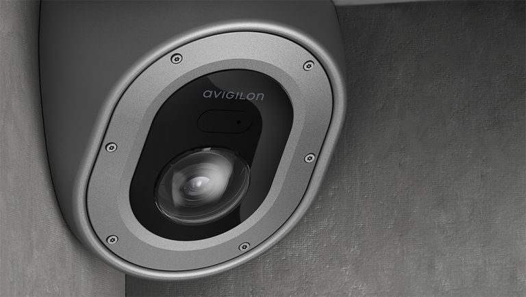 CÁMARA AVIGILON DUALHEAD H5A CAPAZ DE DUPLICAR LA COBERTURA EN PEQUEÑOS ESPACIOS
