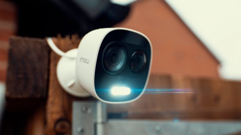 CÁMARA DE SEGURIDAD CON WIFI