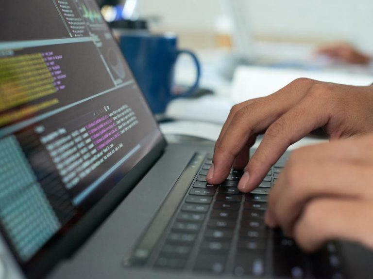 LAS EMPRESAS Y LOS CIBERATAQUES