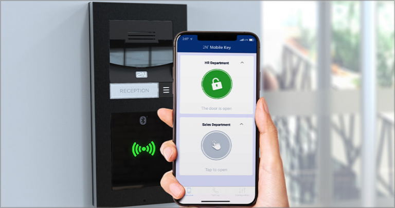 CONTROL DE ACCESOS MEDIANTE EL TELÉFONO MÓVIL